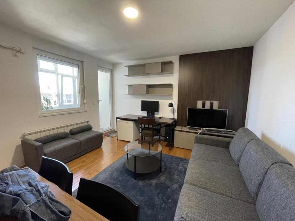 Slika 1 - Jednoiposoban stan na prodaju, 42m2, 132.550€