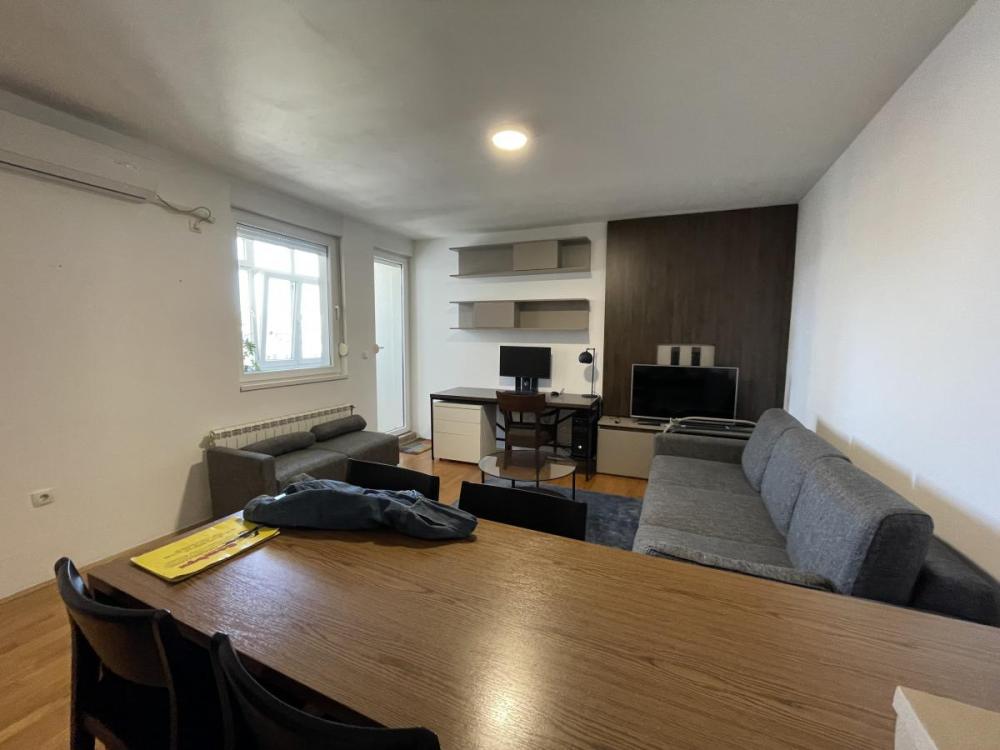 Slika 2 - Jednoiposoban stan na prodaju, 42m2, 132.550€