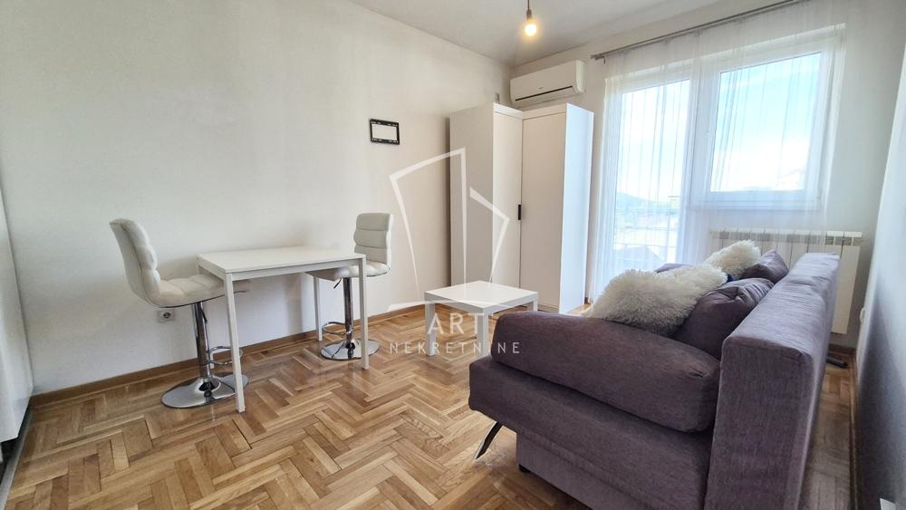 Slika 1 - Bogdana Žerajića, Jednosoban stan za izdavanje, 23m2, 300€