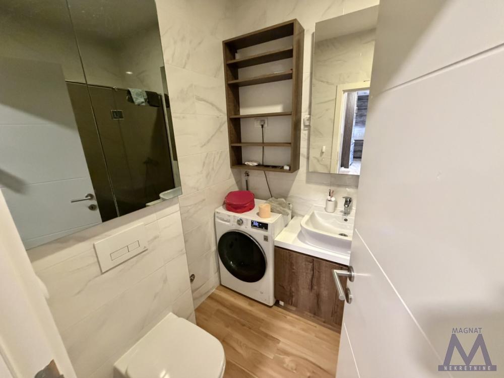 Slika 10 - Dvoiposoban stan na prodaju, 58m2, 180.000€