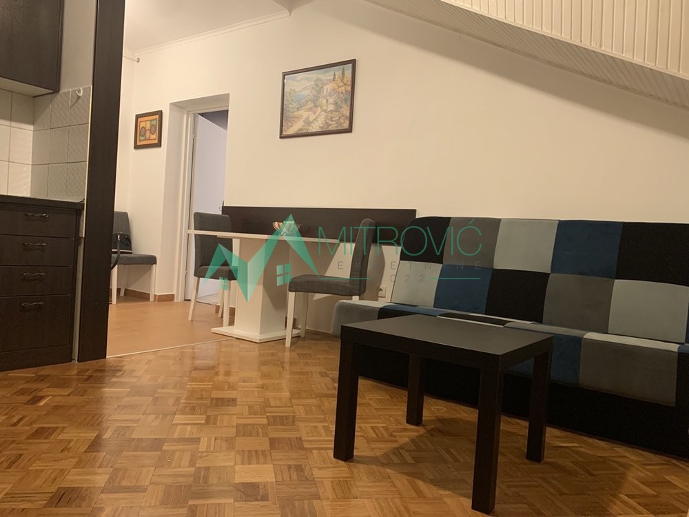 Slika 1 - Dvosoban stan za izdavanje, 42m2, 270€