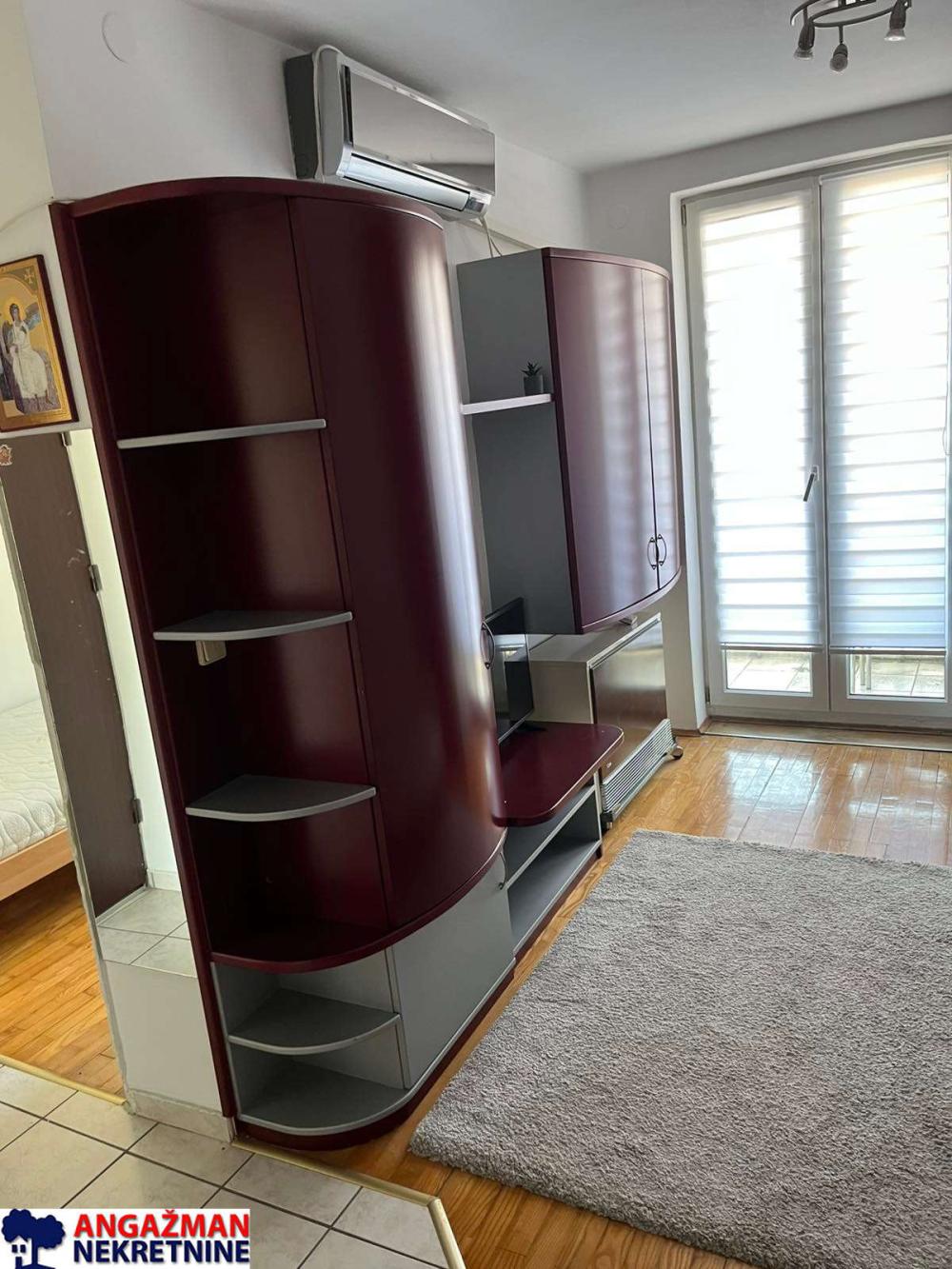 Slika 1 - Ivana Stojanovića, Jednoiposoban stan za izdavanje, 32m2, 390€