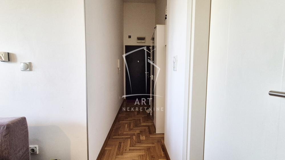 Slika 4 - Bogdana Žerajića, Jednosoban stan za izdavanje, 23m2, 300€