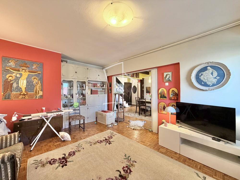Slika 2 - Poručnika Spasića i Mašere, Troiposoban stan na prodaju, 95m2, 295.000€