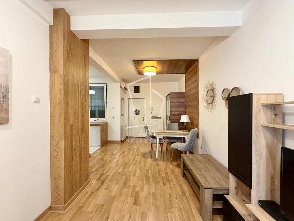 Slika 3 - Šumatovačka,  Lokal za izdavanje, 35m2, 700€