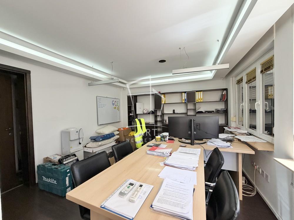 Slika 7 - Garibaldijeva,  Lokal na prodaju, 87m2, 220.000€