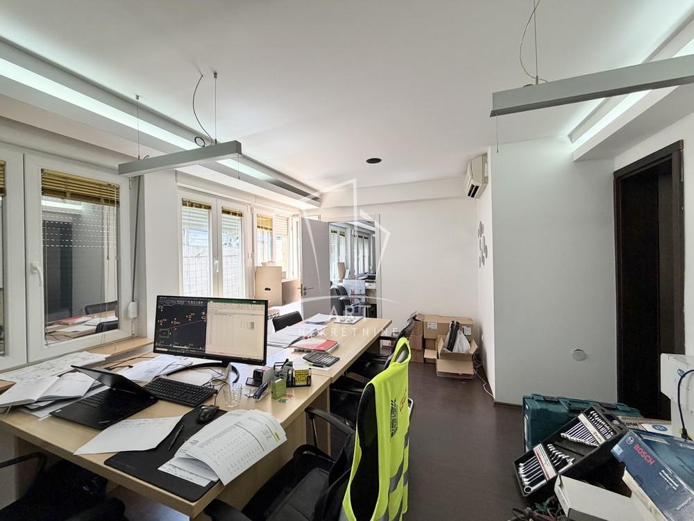Slika 8 - Garibaldijeva,  Lokal na prodaju, 87m2, 220.000€