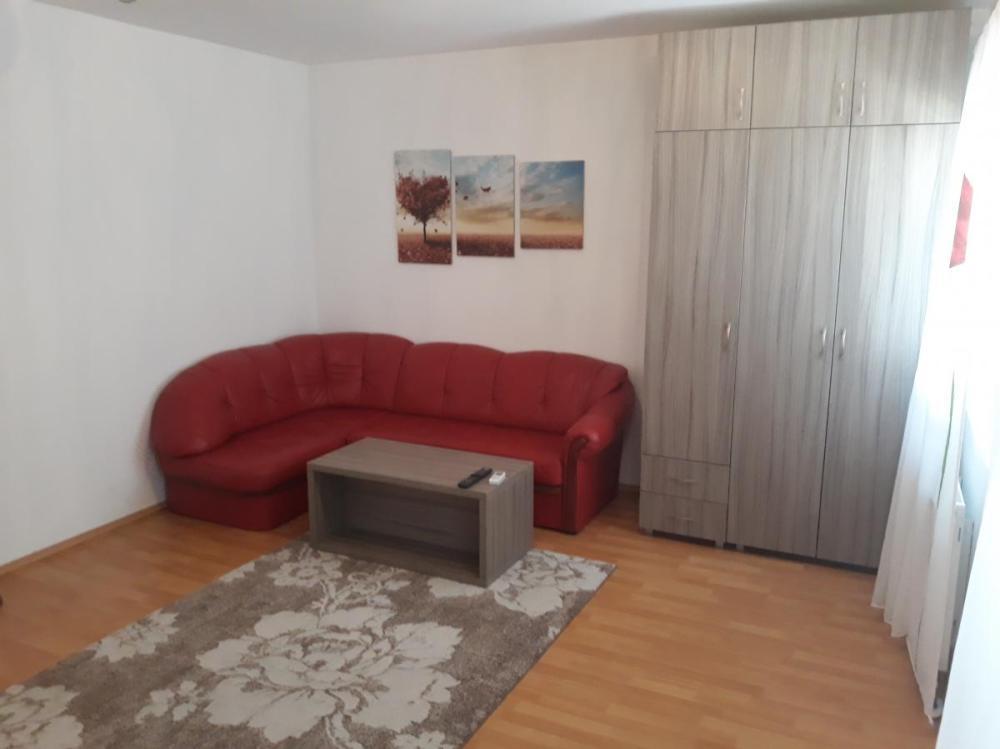 Glavna slika -Jednosoban stan za izdavanje, 32m2, 300€