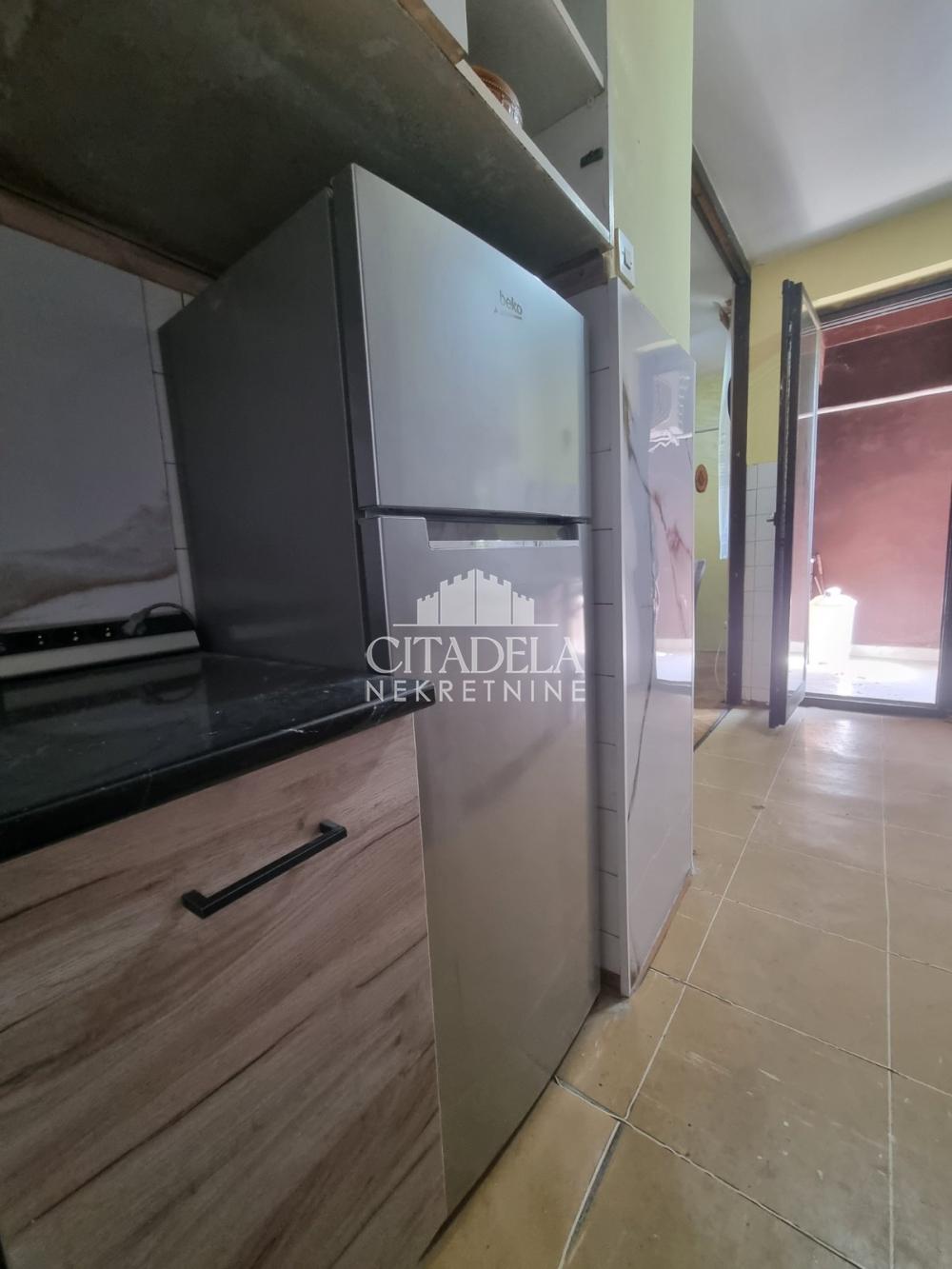 Slika 5 - Nikolaja Gogolja, Dvoiposoban stan na prodaju, 72m2, 210.000€