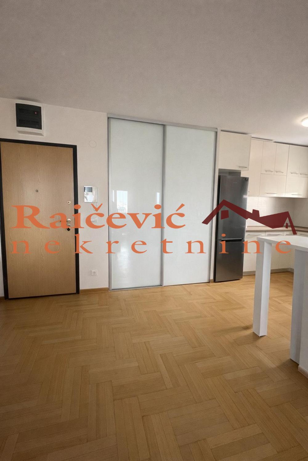 Slika 2 - Sazonova, Trosoban stan na prodaju, 82m2, 390.000€