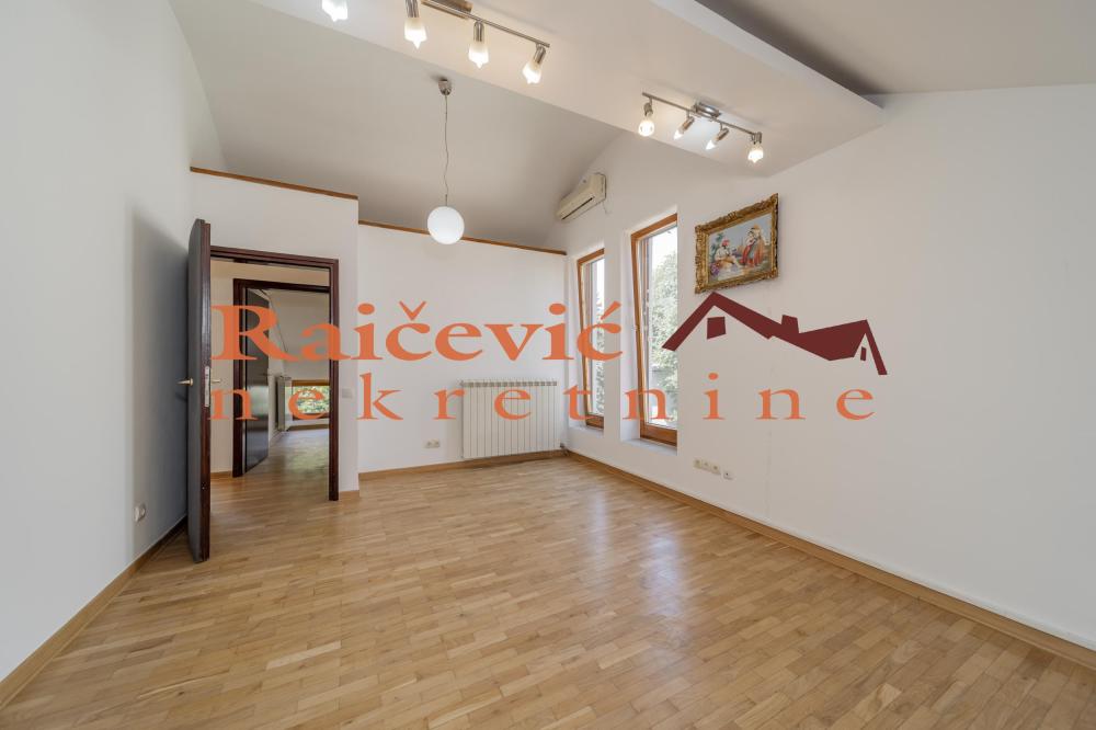Slika 9 - Mijacka,  Lokal za izdavanje, 90m2, 1.000€