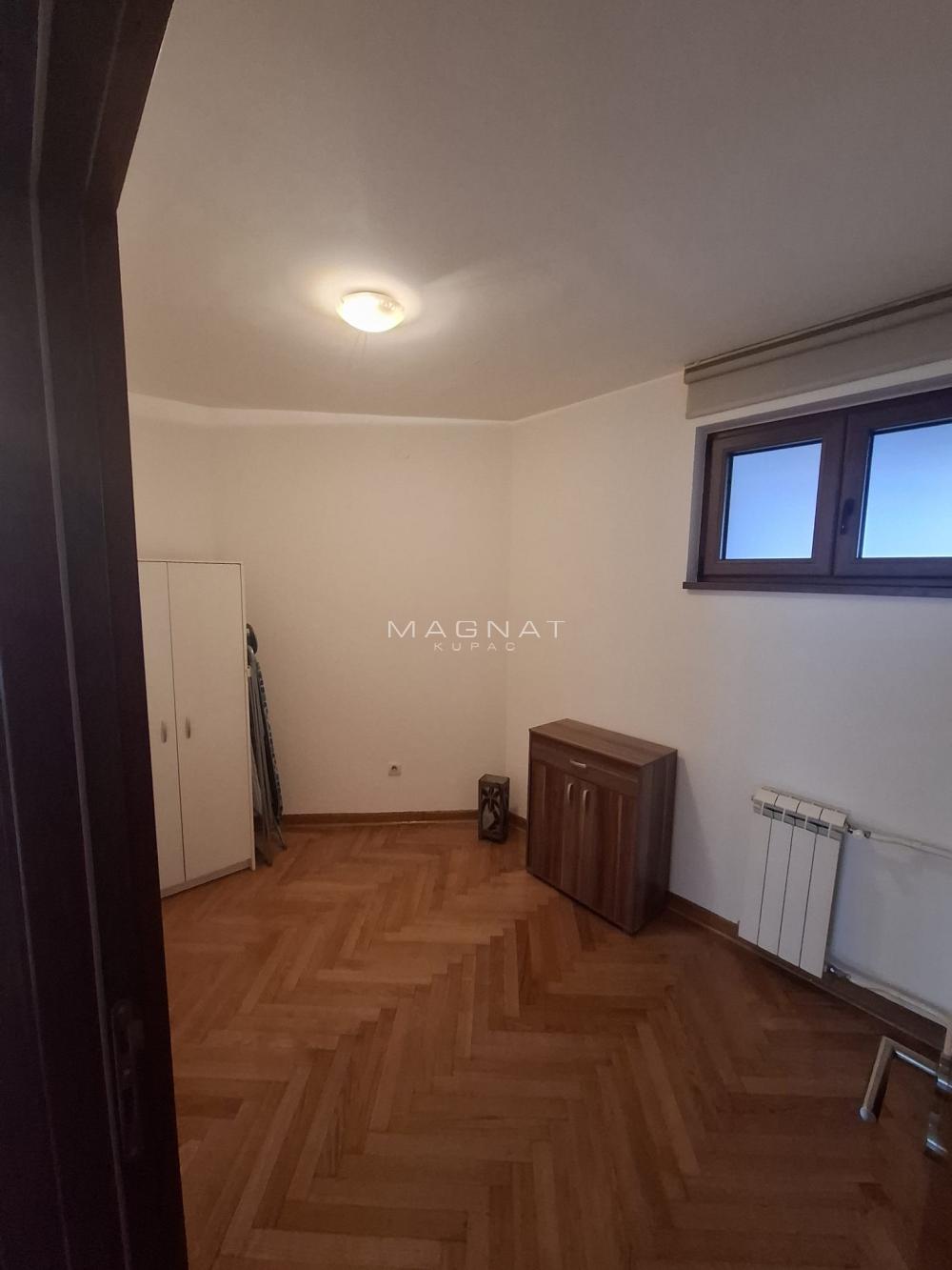 Slika 4 - Miše Vujića, Jednoiposoban stan za izdavanje, 40m2, 450€