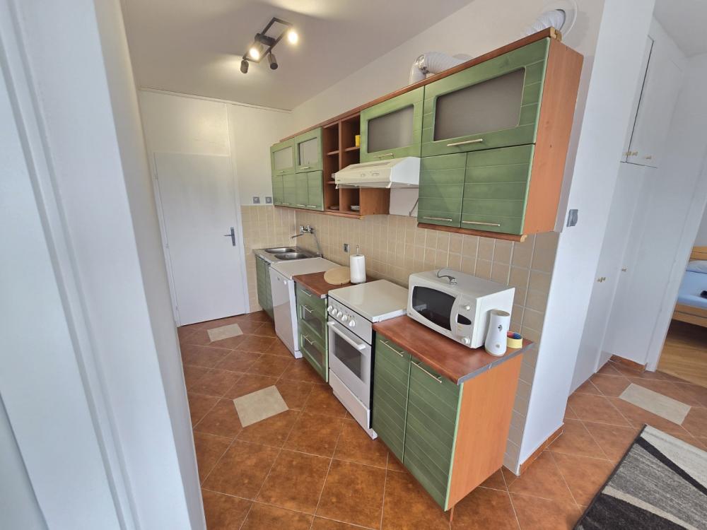 Slika 3 - Klare Cetkin, Trosoban stan za izdavanje, 83m2, 900€