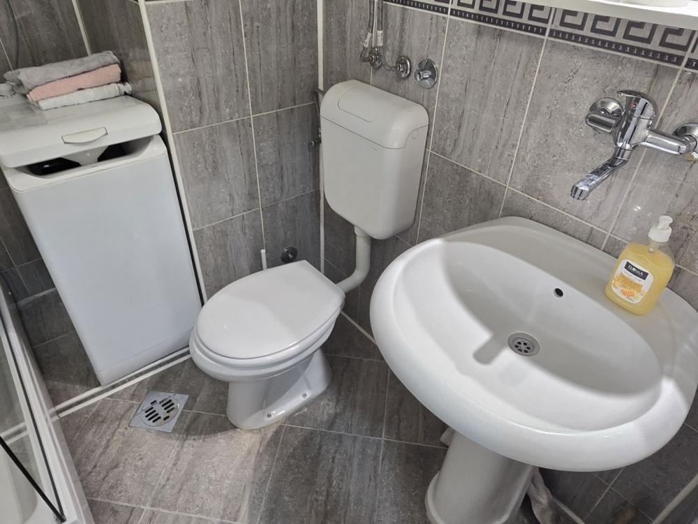 Slika 11 - Klare Cetkin, Trosoban stan za izdavanje, 83m2, 900€