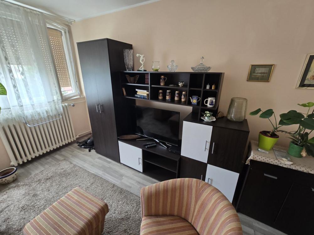 Slika 3 - Pariske komune, Jednoiposoban stan za izdavanje, 35m2, 450€