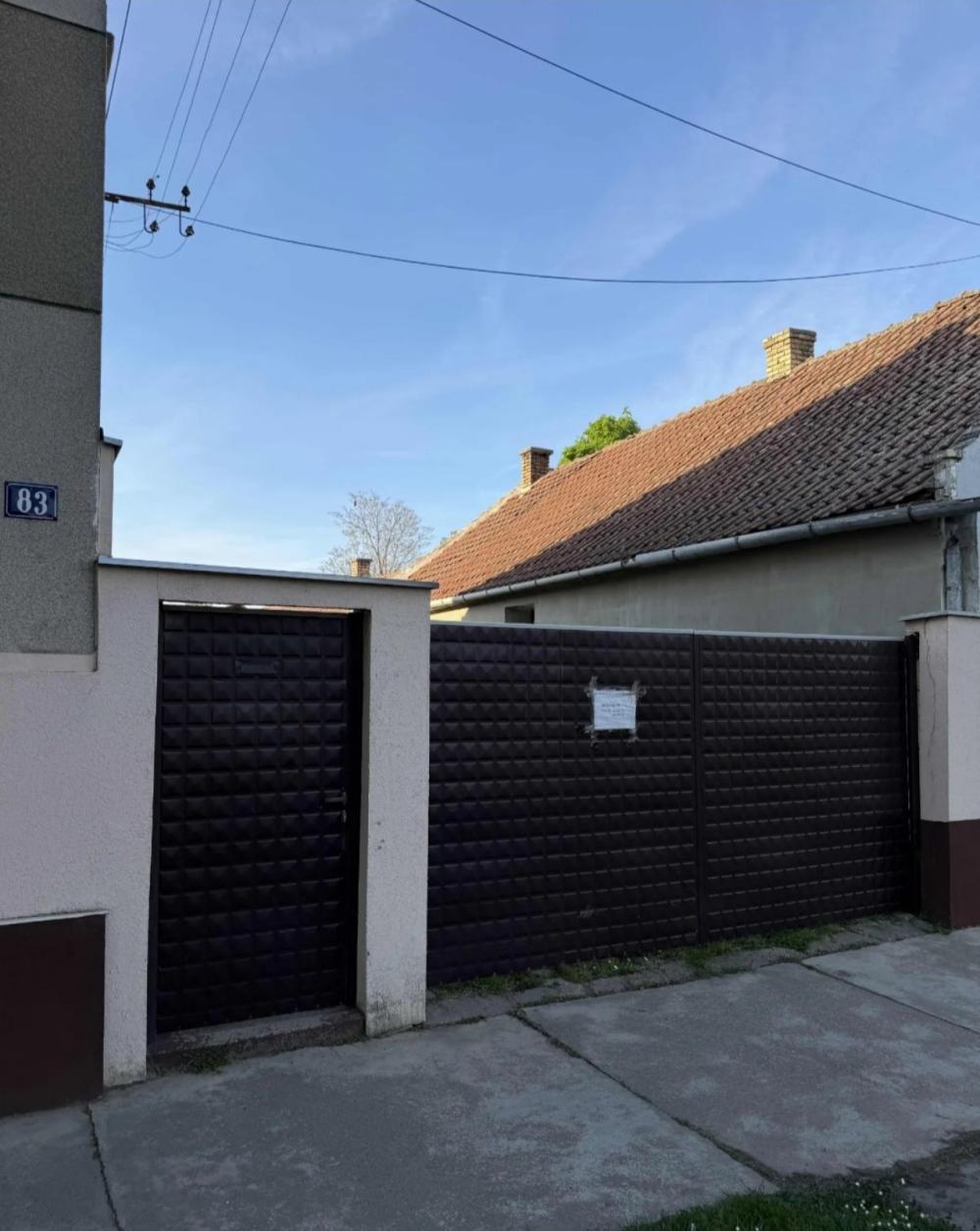 Glavna slika -Bačko Gradište,  Kuća na prodaju, 180m2, 57.000€