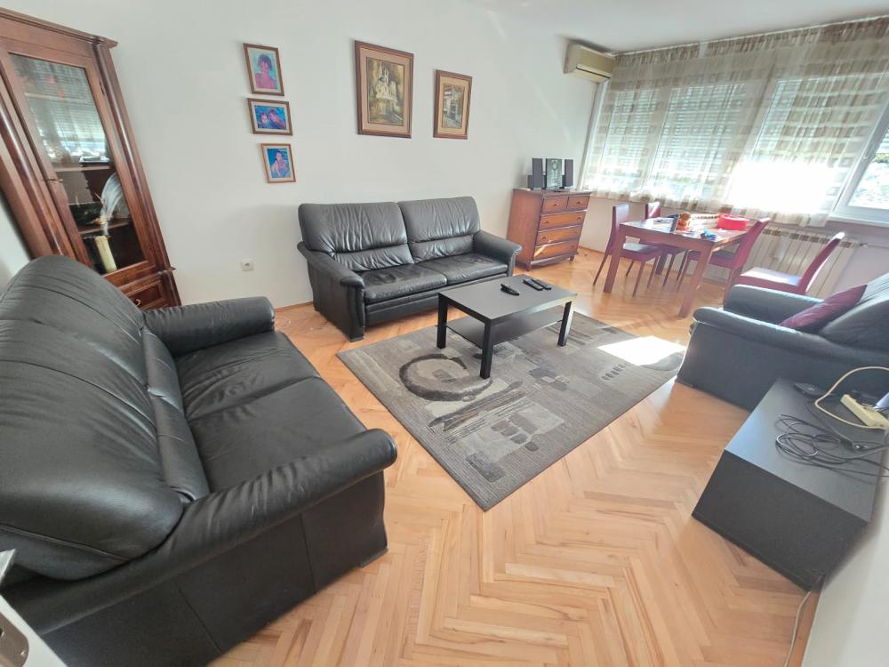 Slika 1 - Aleksinačkih rudara, Trosoban stan za izdavanje, 63m2, 600€
