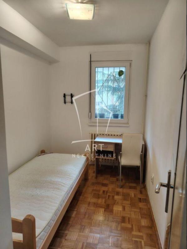 Slika 3 - Koste Nađa, Trosoban stan za izdavanje, 67m2, 600€