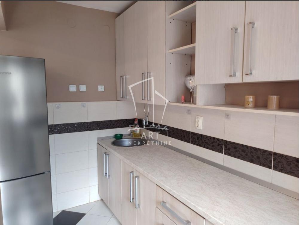 Slika 6 - Koste Nađa, Trosoban stan za izdavanje, 67m2, 600€