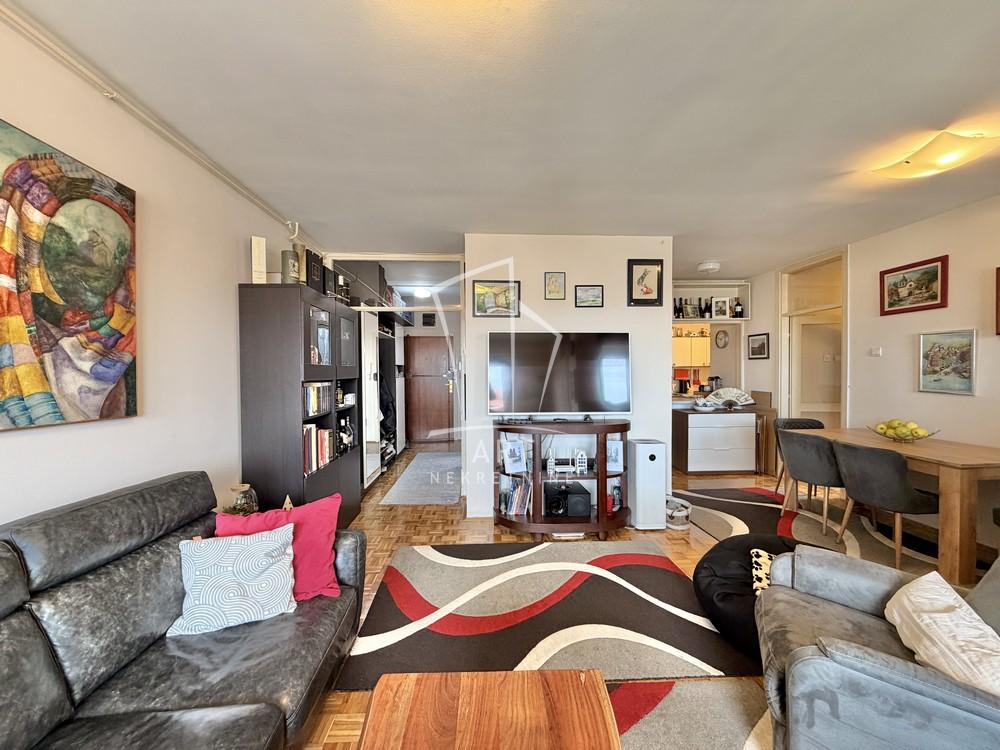 Slika 2 - Vojvode Stepe, Dvoiposoban stan na prodaju, 74m2, 260.000€