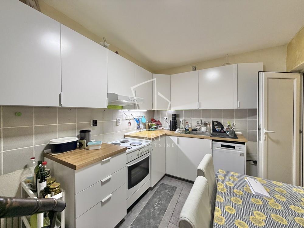 Slika 3 - Omladinsko šetalište, Četvorosoban stan na prodaju, 105m2, 219.900€