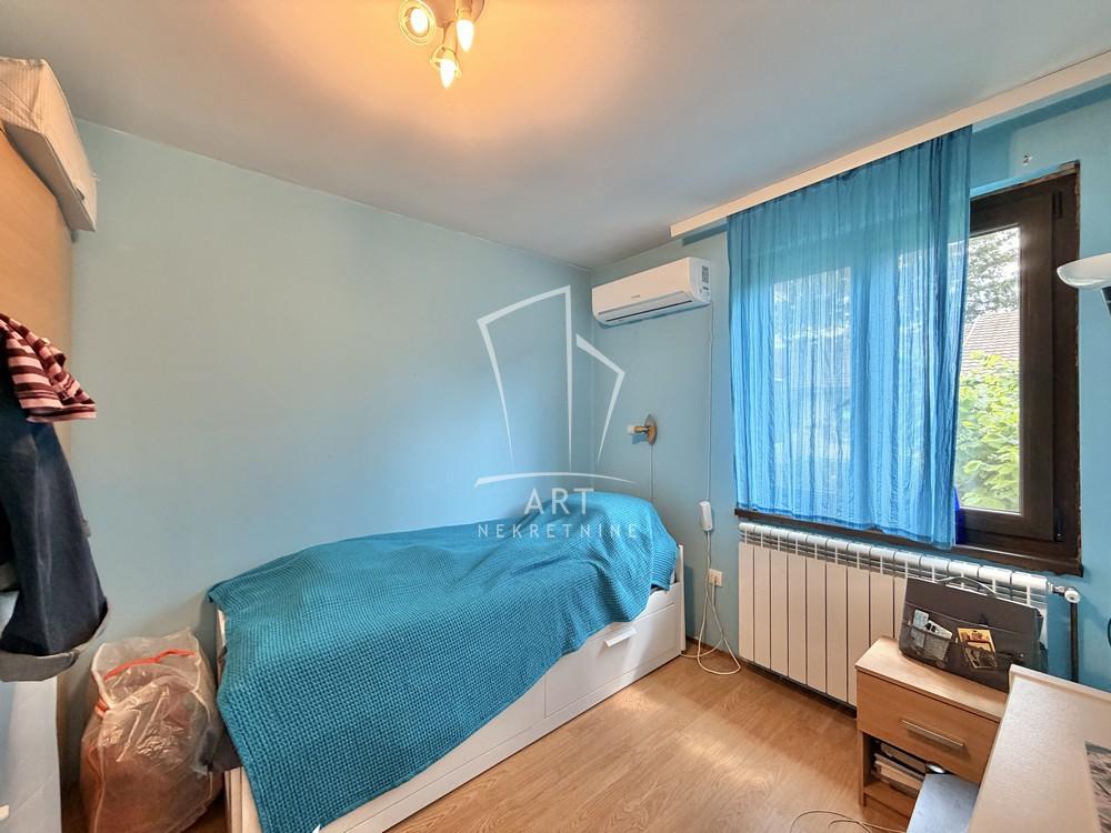 Slika 8 - Omladinsko šetalište, Četvorosoban stan na prodaju, 105m2, 219.900€