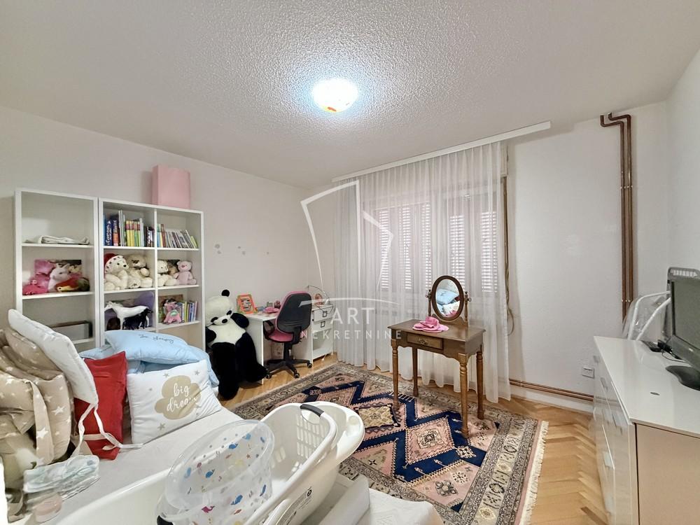 Slika 7 - Barička reka,  Kuća na prodaju, 238m2, 300.000€