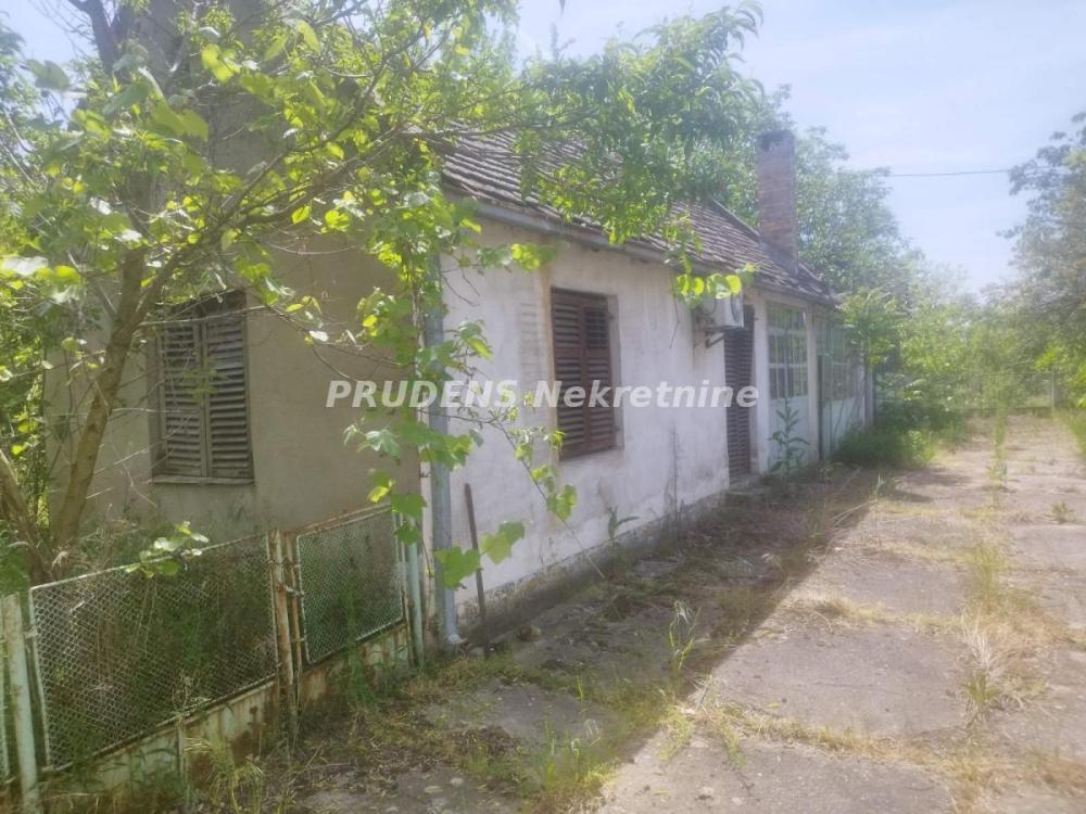 Slika 1 -  Plac na prodaju, Surčin, Dobanovci, 475.000€