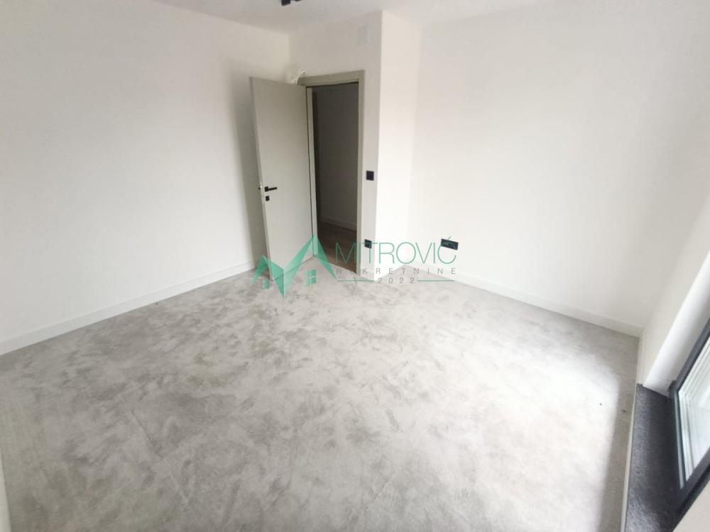 Slika 8 - Petosoban stan na prodaju, 205m2, 519.120€