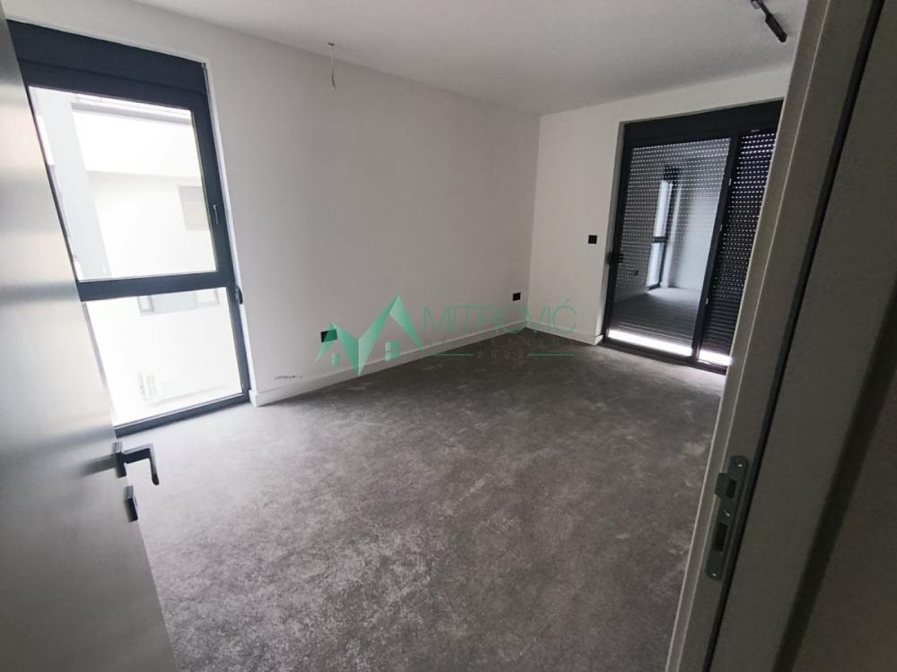 Slika 10 - Petosoban stan na prodaju, 201m2, 482.040€