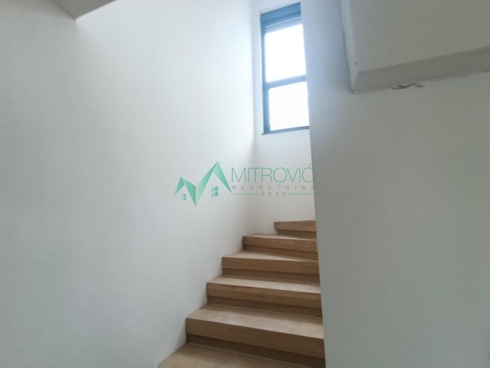 Slika 8 - Petosoban stan na prodaju, 201m2, 482.040€