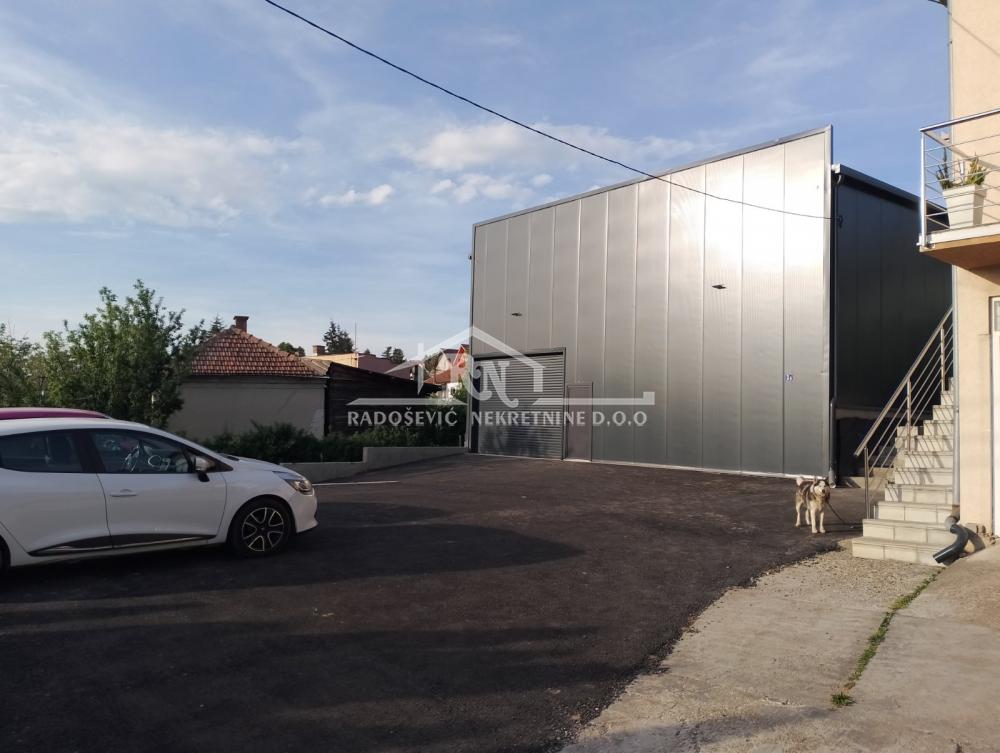 Slika 3 - 13. oktobra,  Lokal za izdavanje, 192m2, 1.500€