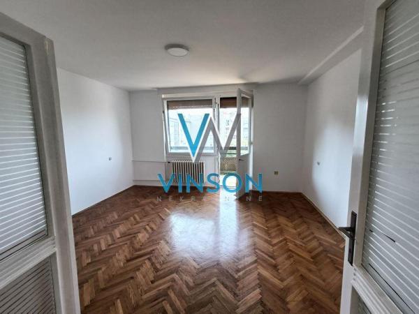 Slika 2 - Bulevar oslobođenja,  Lokal za izdavanje, 64m2, 400€