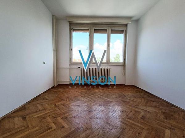 Slika 8 - Bulevar oslobođenja,  Lokal za izdavanje, 64m2, 400€
