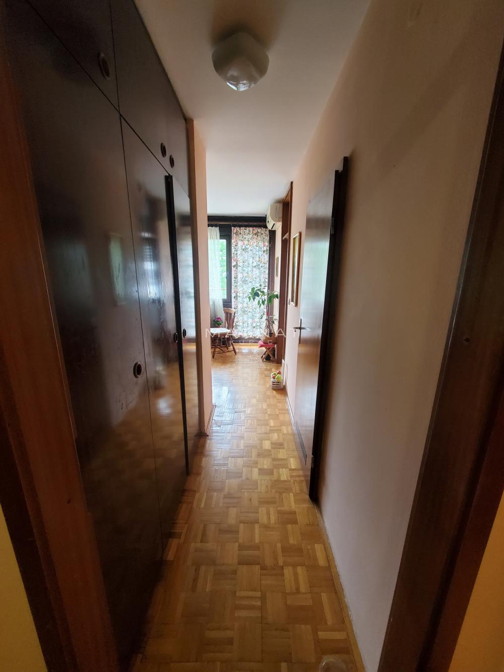 Slika 4 - Slobodana Jovanovića, Dvosoban stan na prodaju, 52m2, 159.000€