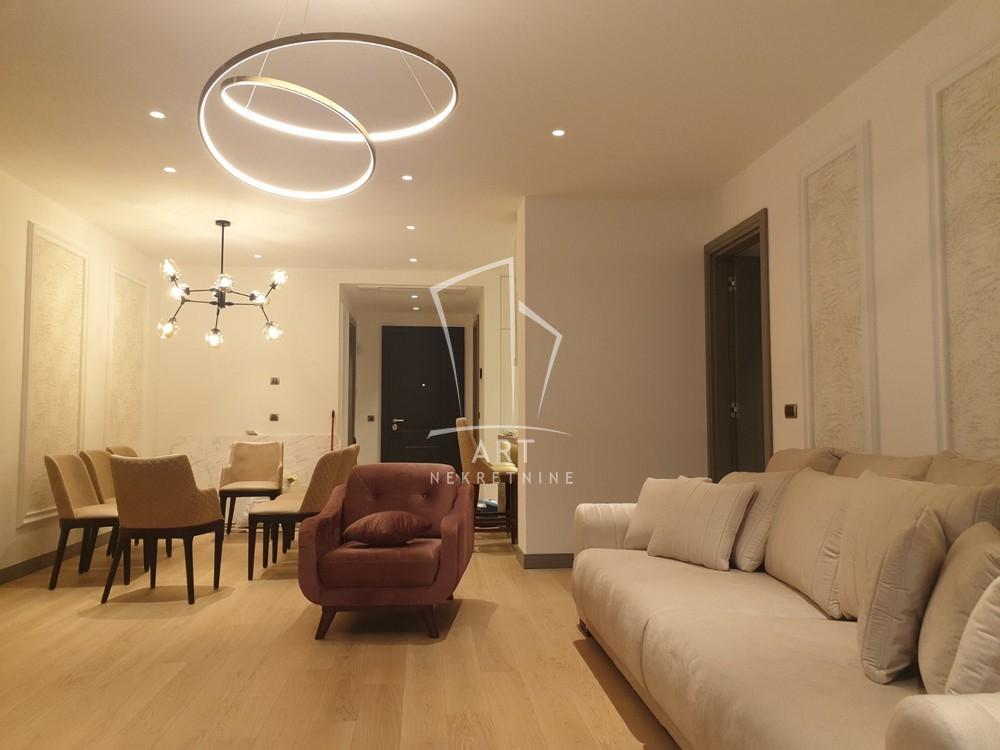 Slika 1 - Resavska, Dvosoban stan za izdavanje, 104m2, 2.000€