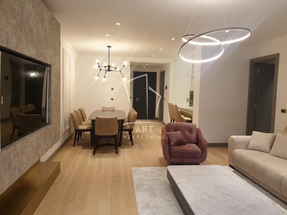 Slika 2 - Resavska, Dvosoban stan za izdavanje, 104m2, 2.000€