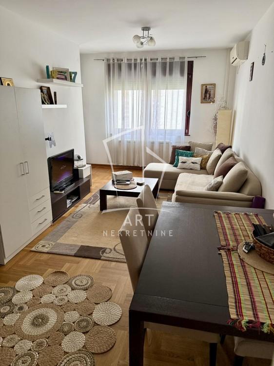 Glavna slika -Kneginje Julije, Dvosoban stan za izdavanje, 50m2, 600€