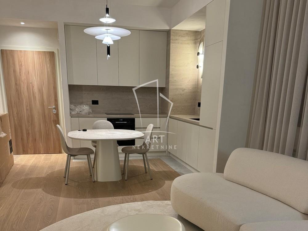 Slika 7 - Luke Ćelovića Trebinjca, Trosoban stan na prodaju, 81m2, 395.000€