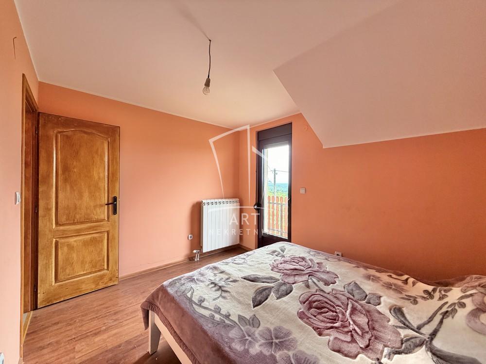 Slika 9 - Oglavci,  Kuća na prodaju, 128m2, 205.000€