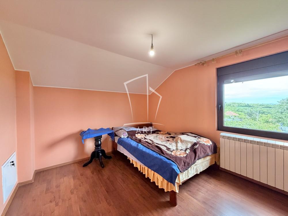 Slika 10 - Oglavci,  Kuća na prodaju, 128m2, 205.000€
