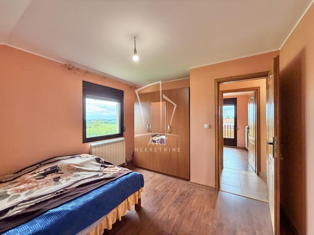 Slika 11 - Oglavci,  Kuća na prodaju, 128m2, 205.000€