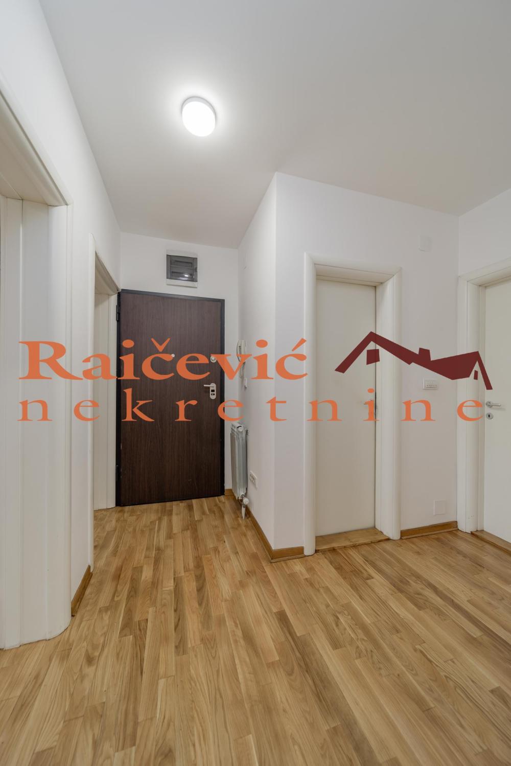Slika 7 - Jove ilica, Troiposoban stan za izdavanje, 117m2, 1.200€