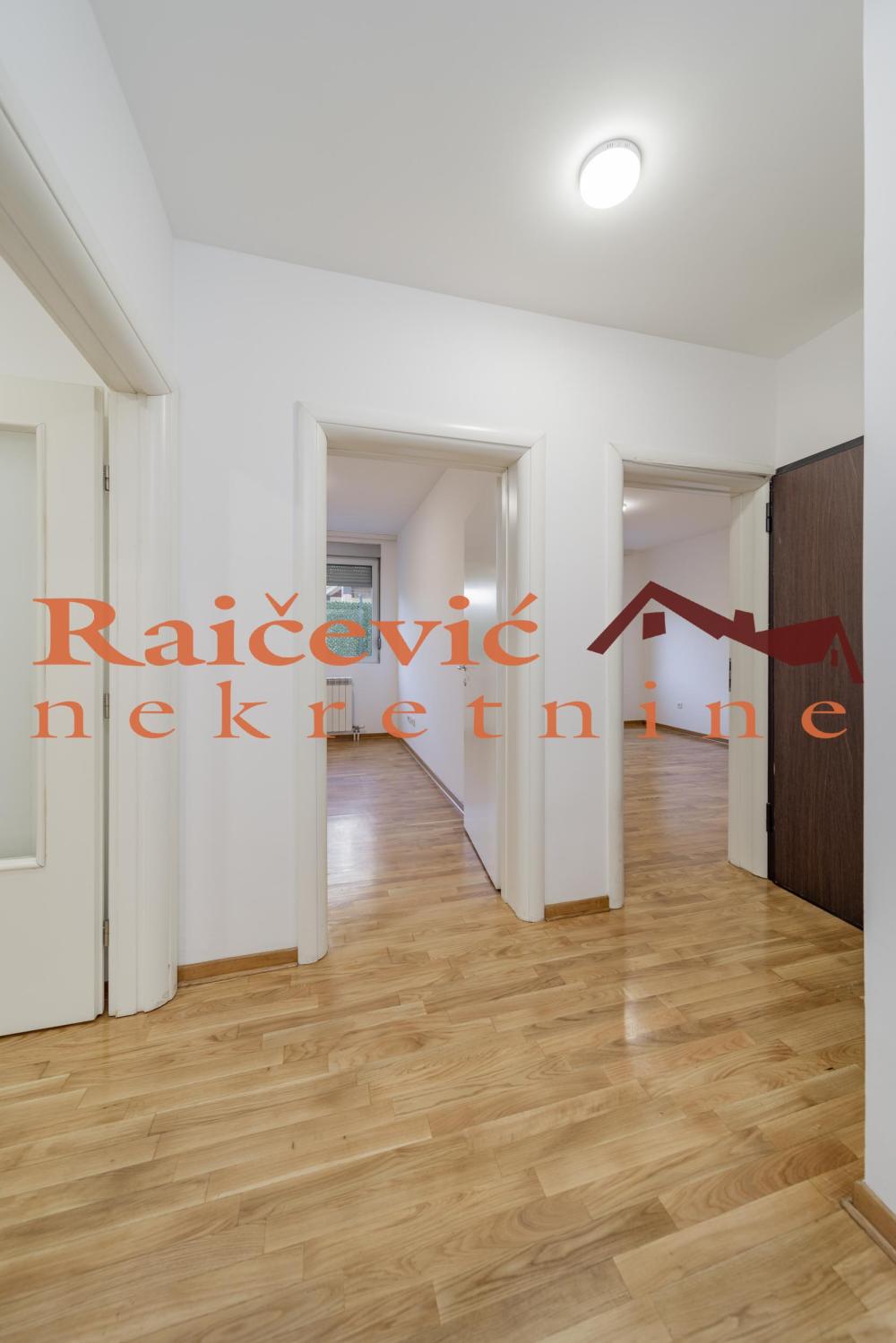 Slika 9 - Jove ilica, Troiposoban stan za izdavanje, 117m2, 1.200€