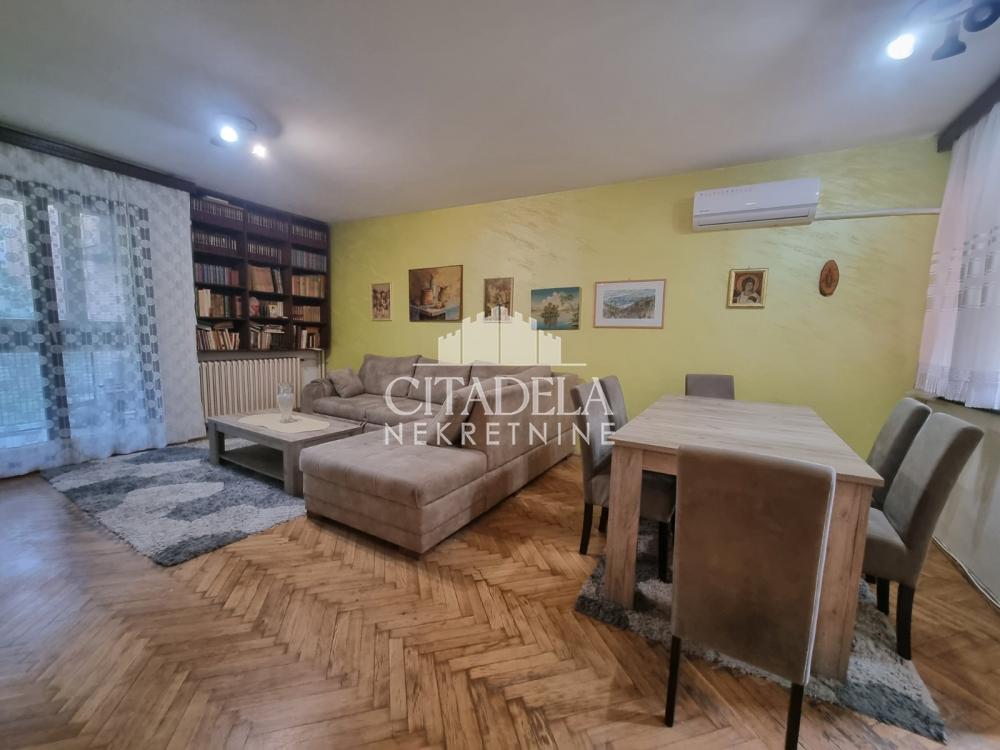Slika 2 - Nikolaja Gogolja, Dvoiposoban stan na prodaju, 72m2, 210.000€