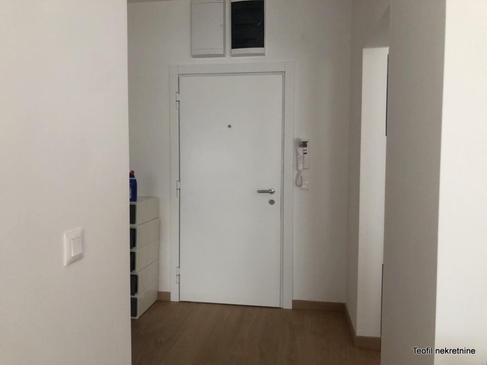 Slika 3 - Bulevar JNA, Dvosoban stan za izdavanje, 46m2, 550€