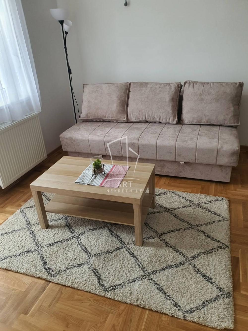 Slika 1 - Radomira Markovića, Dvosoban stan za izdavanje, 37m2, 500€