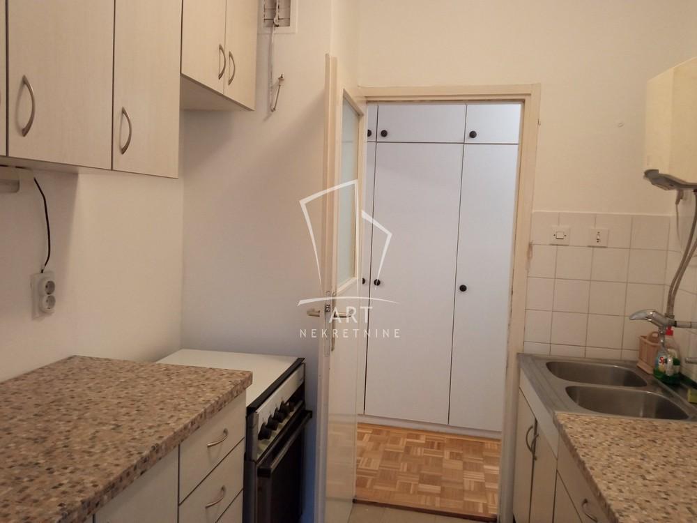 Slika 6 - Dr Ivana Ribara, Jednosoban stan za izdavanje, 45m2, 400€