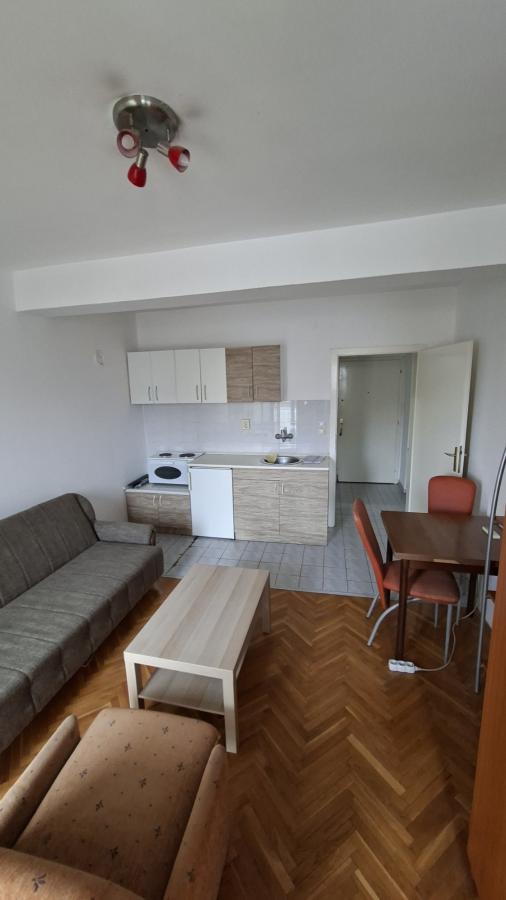 Slika 1 - Jednosoban stan za izdavanje, 24m2, 250€