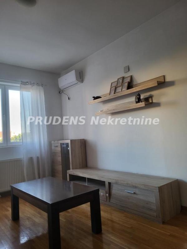 Slika 2 - Kneza Višeslava, Dvosoban stan za izdavanje, 50m2, 400€